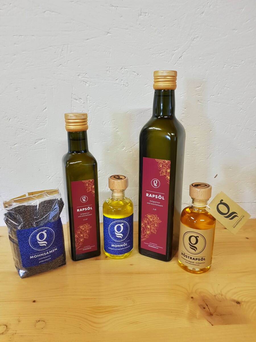 kaltgepresstes_rapsoel-_mohnoel_roestraspoel_und_mohnsamen.jpeg
